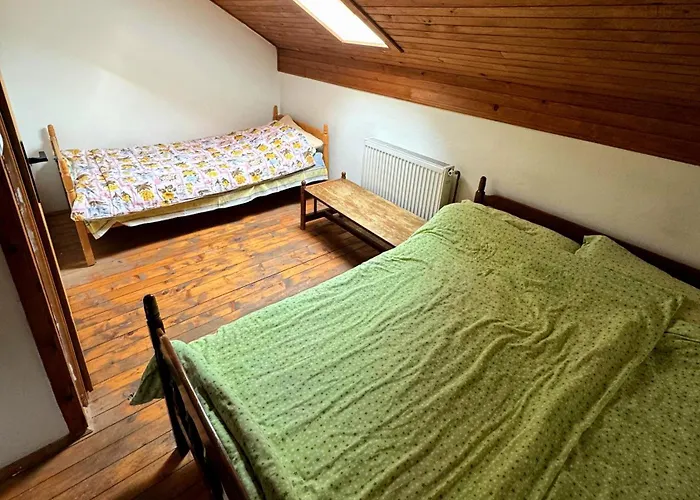 Tara Isidora 아파트