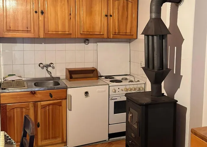 Tara Isidora 아파트