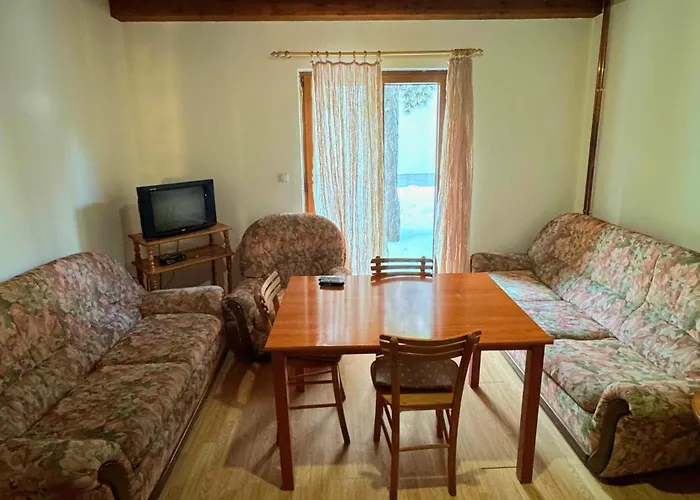 Tara Isidora 아파트 *